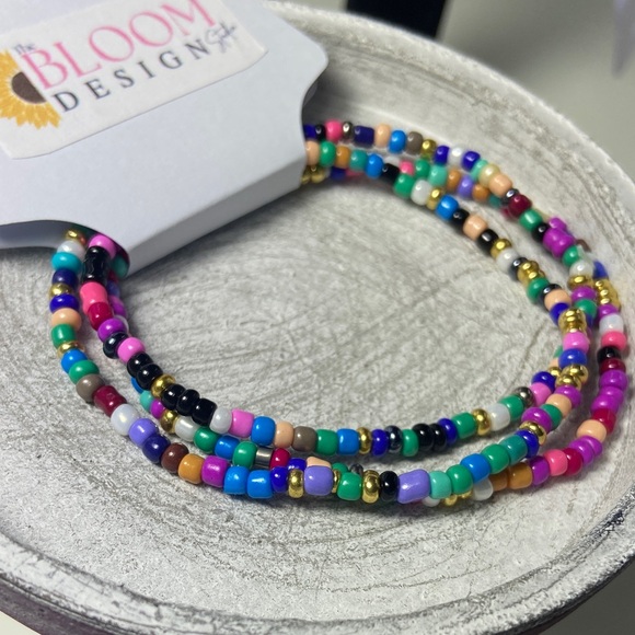 Stretchable Seed Bead Bracelets Multicolor Layered Bracelets 3 pack City Lights - Picture 1 of 11